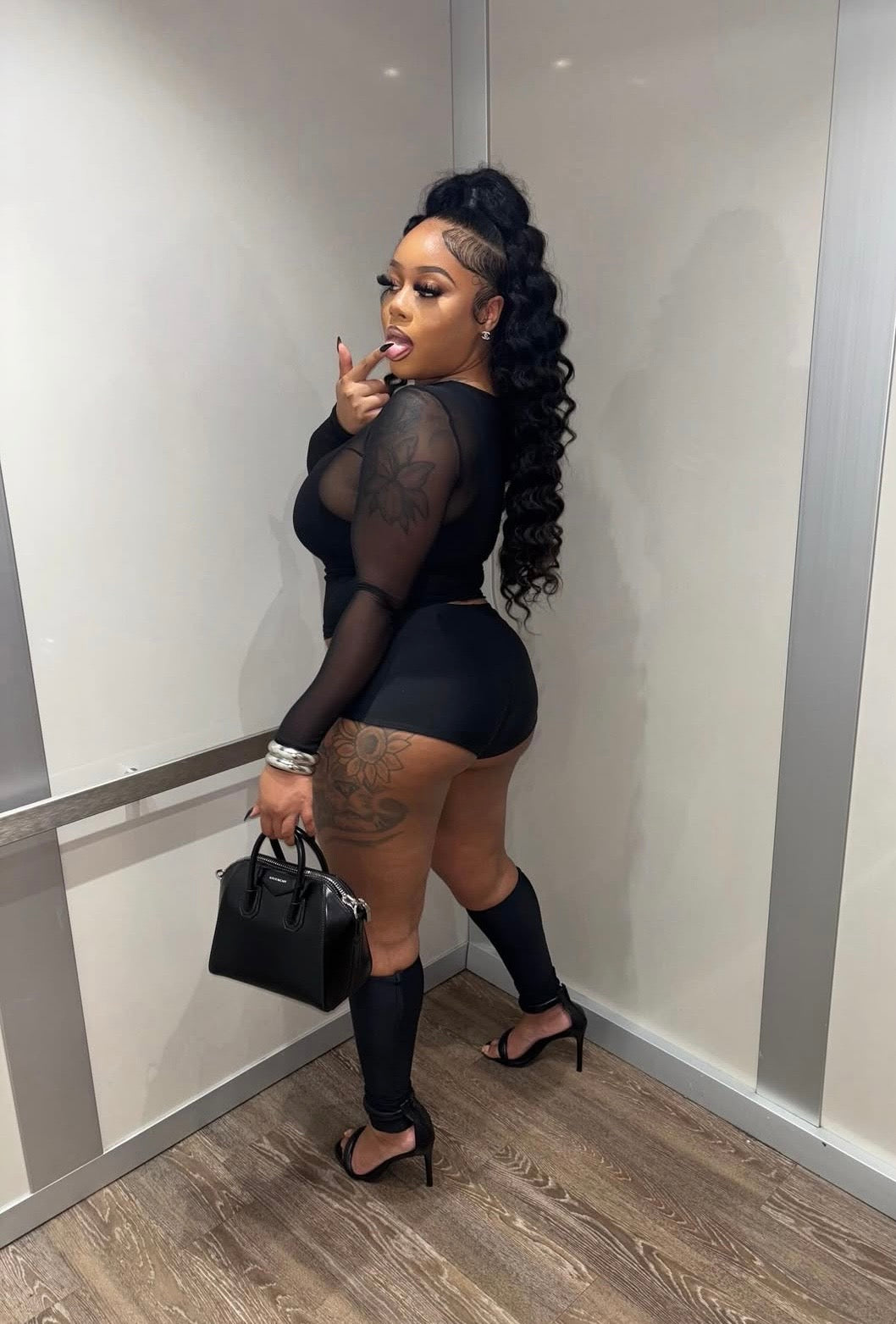“Put Up” Black 4 Piece Set