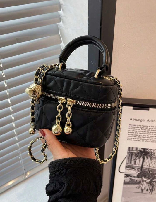 “Square Garden” Black Handbag