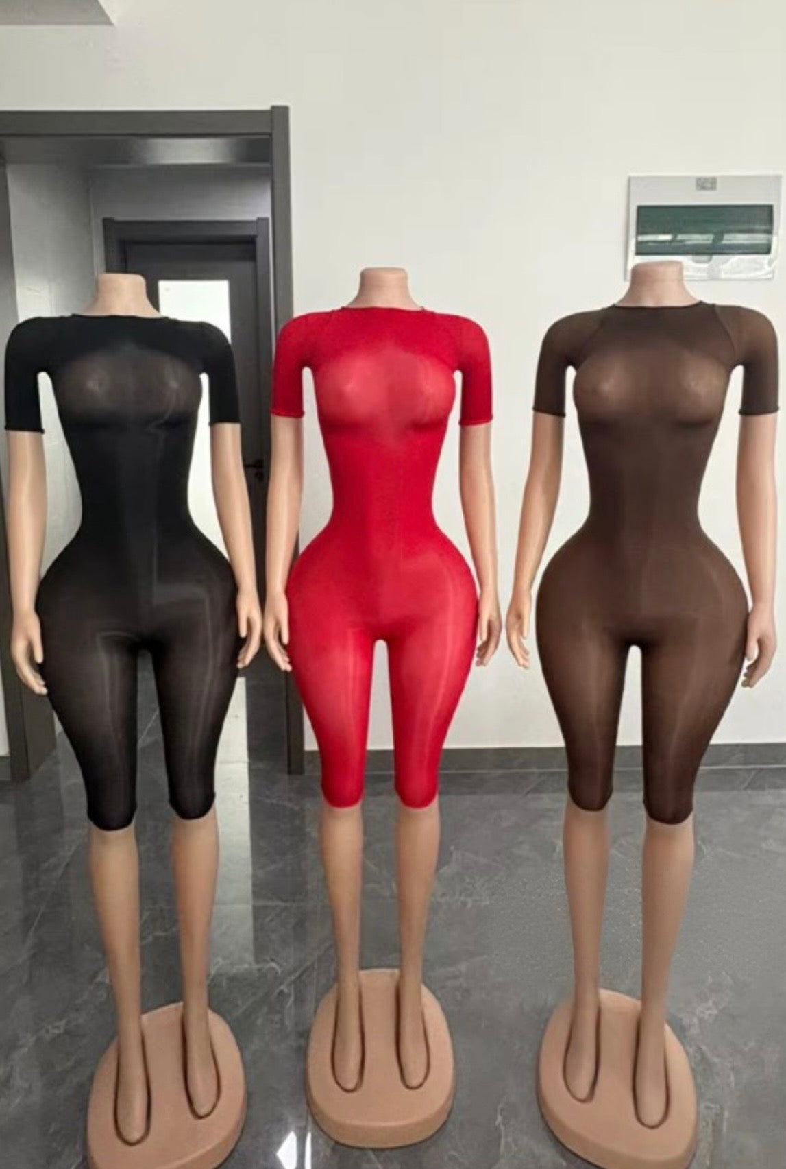 “Flex Mami” Black Romper