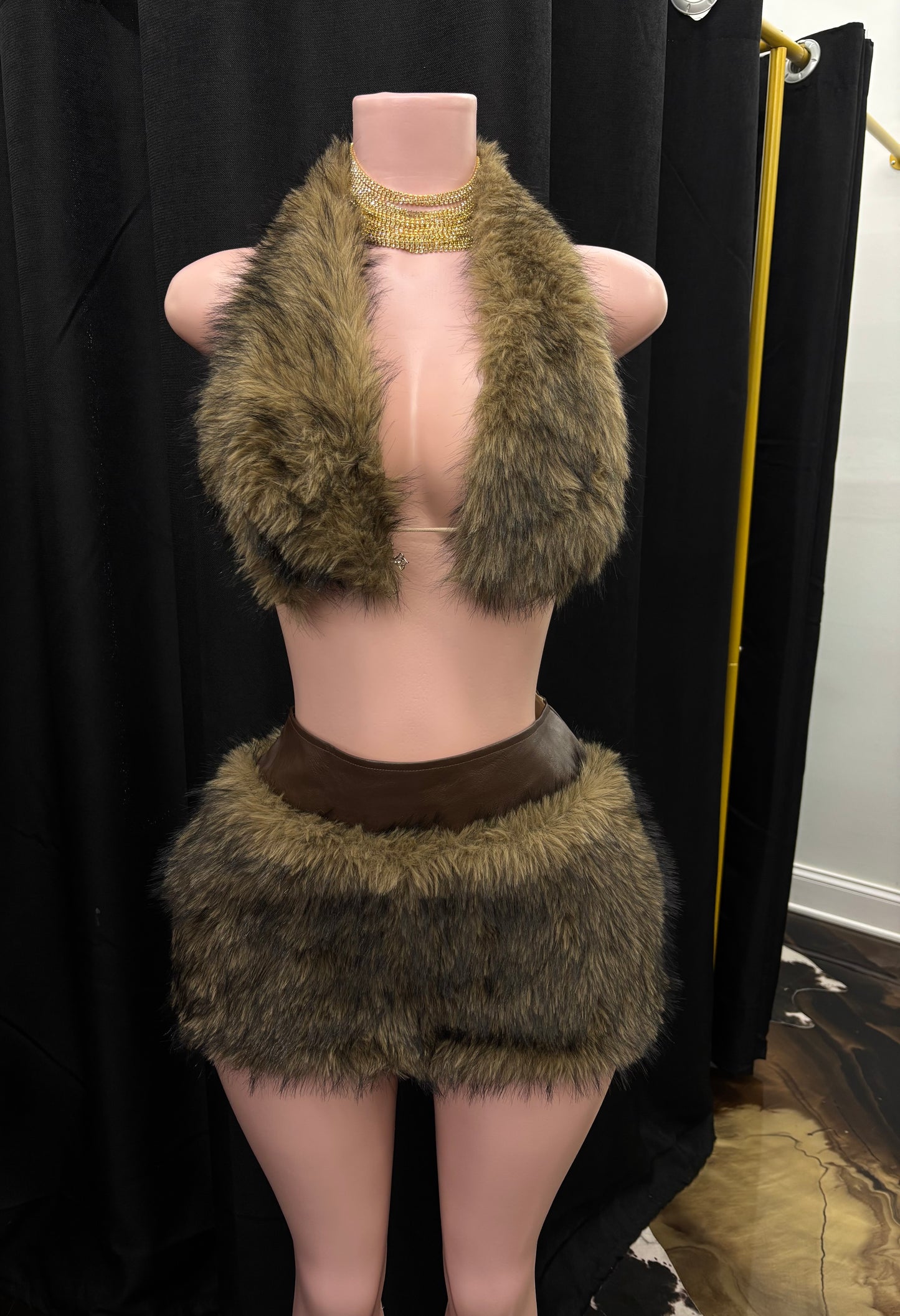 “Fluffy Furr” Brown 2 Piece Set