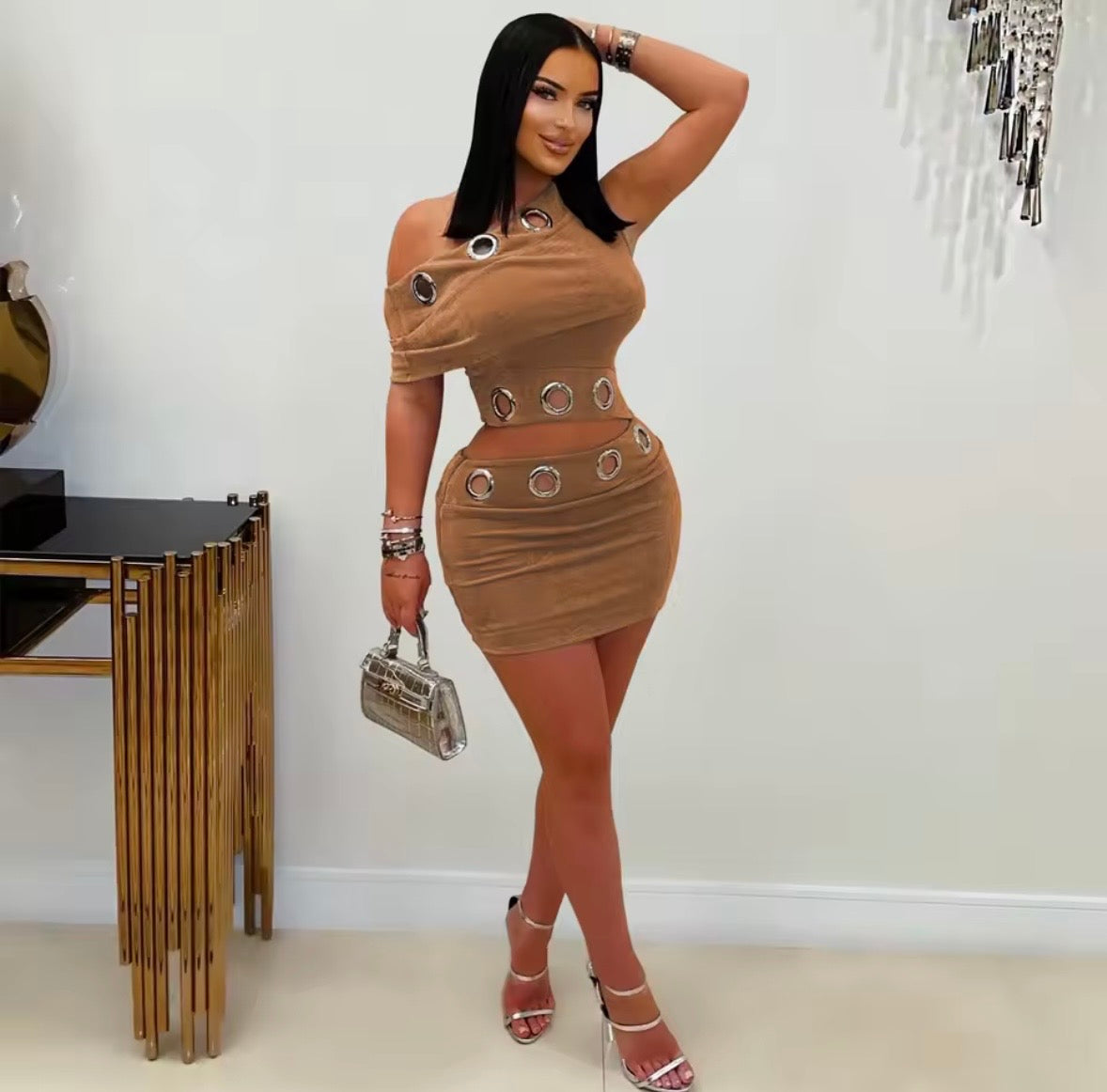 “Trophy” Brown 2 Piece Set