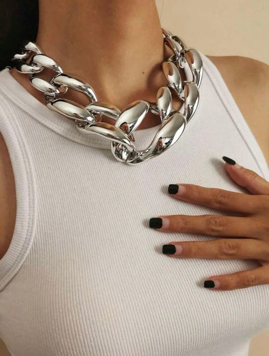 “Sincere” Silver Necklace