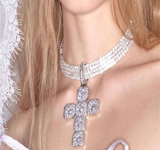 “Cross Diamonds” Necklace