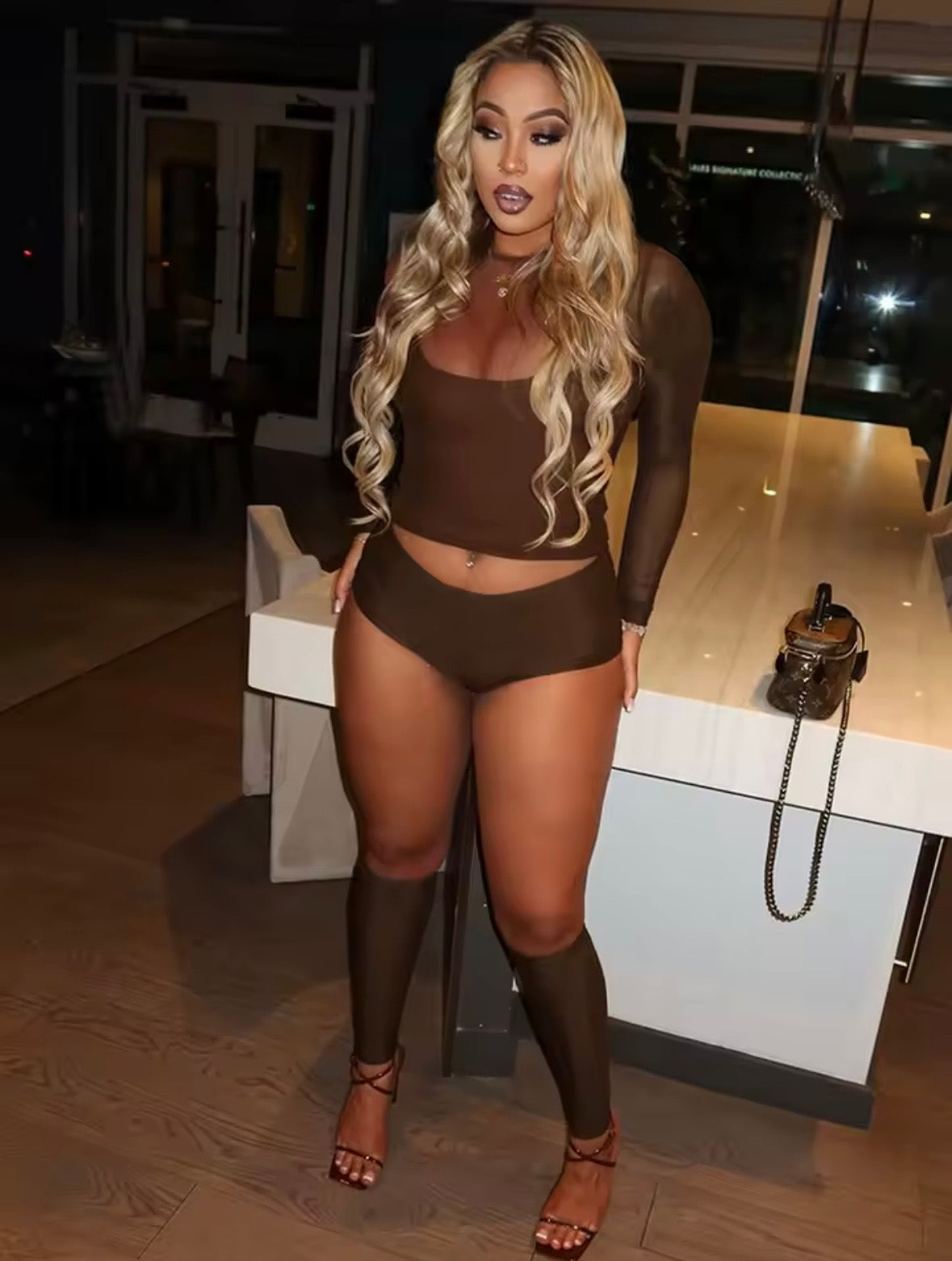 “Put Up” Black 4 Piece Set