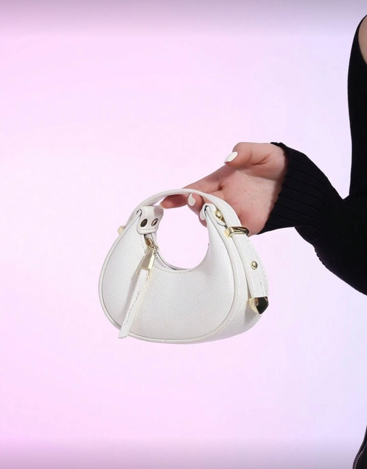 “Maki” White Handbag