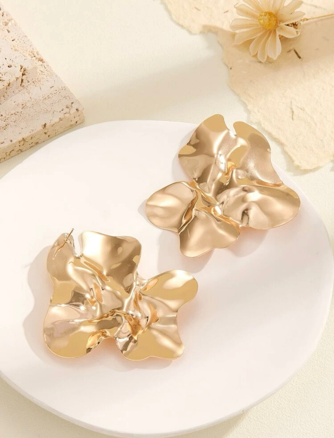 “Keauna” Silver Earrings