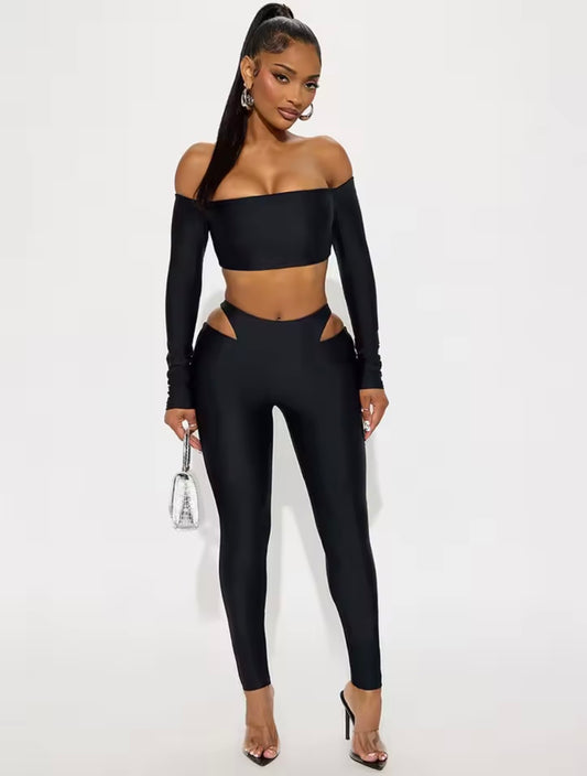 “Impressive” Black 2 Piece Set