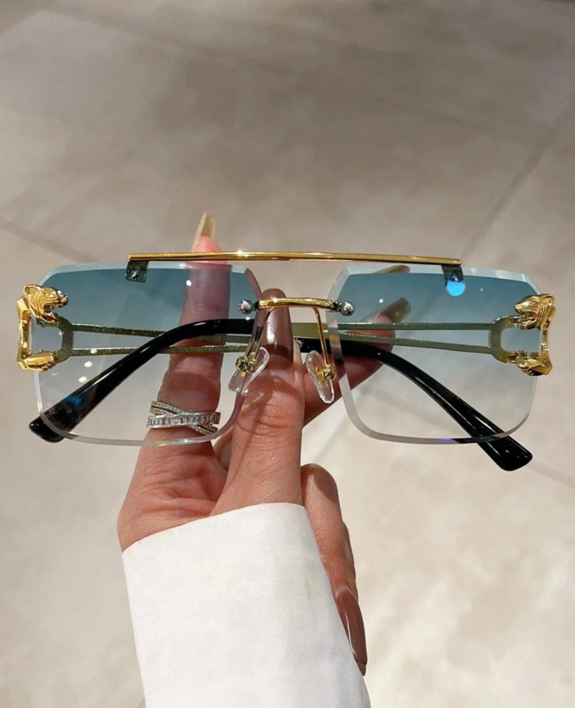 “Cardio” Gold Shades