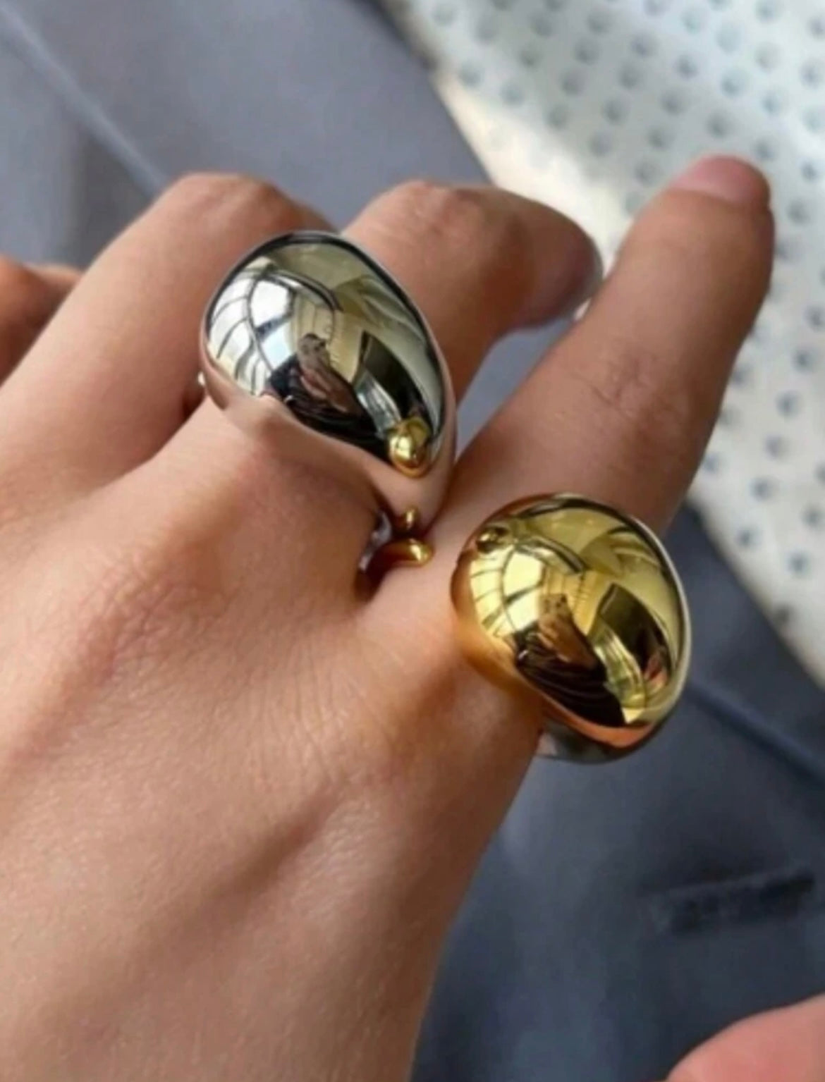 “Droplet” Gold Earrings