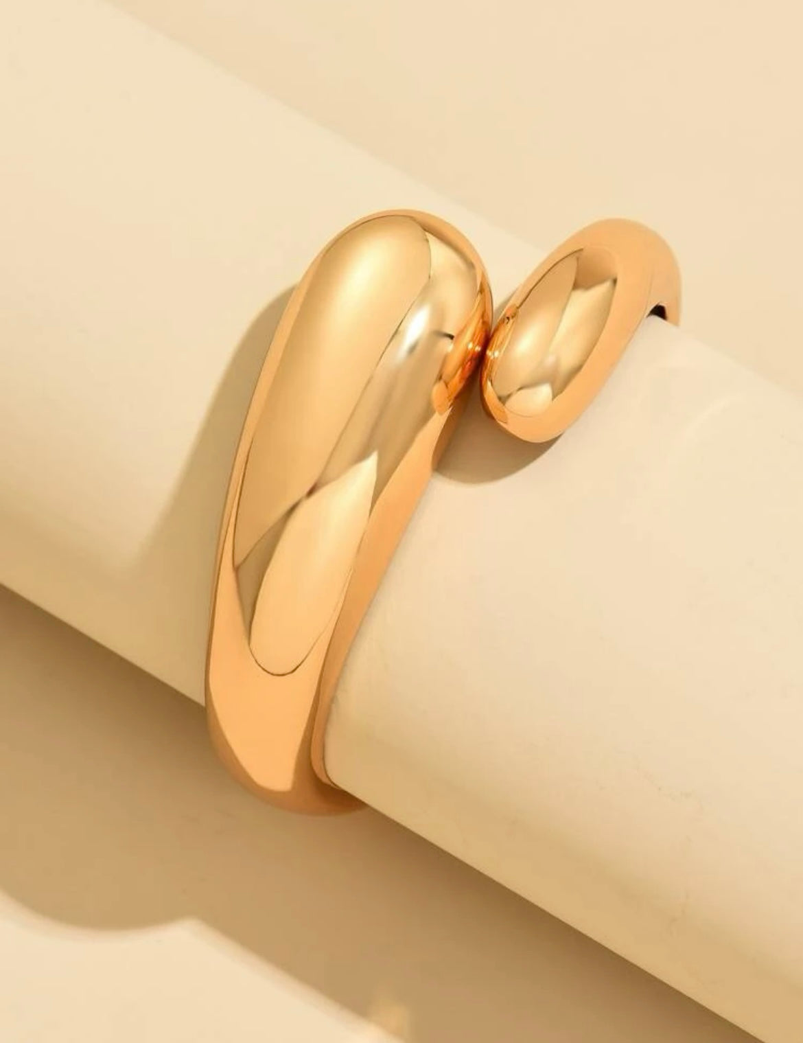 “Droplet” Gold Earrings