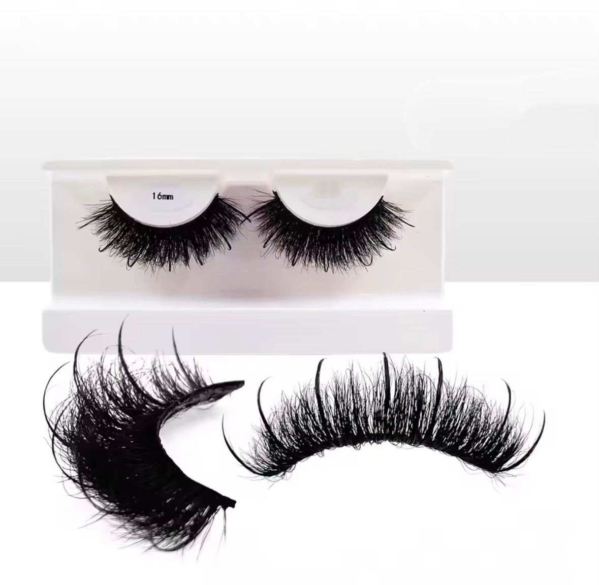 “Queens Mink” 16mm Lashes