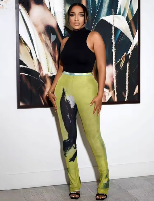 “Acute” Green Pants