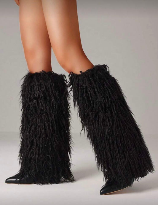 “Auviance” Black Boot