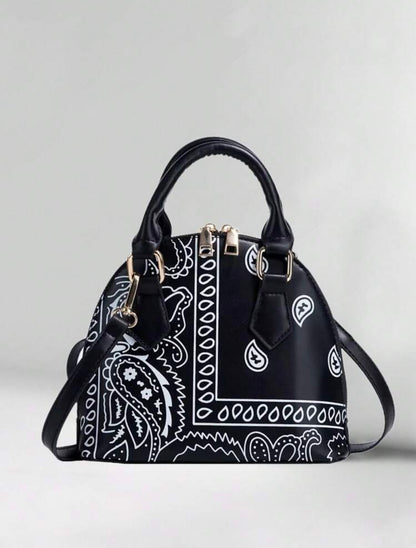 “Casanova” Black Handbag