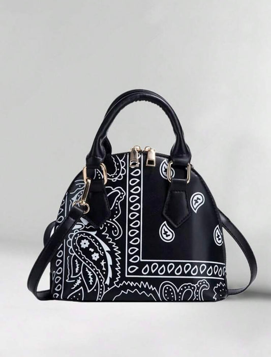 “Casanova” Black Handbag