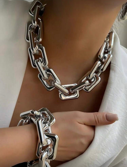 “Link Up” Gold Set