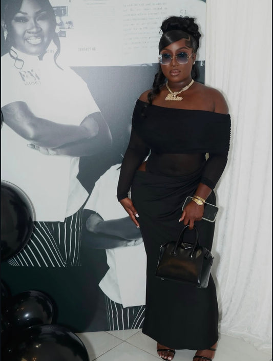 “Naive” Black Dress