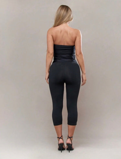 “Kay Capri” Black Shorts