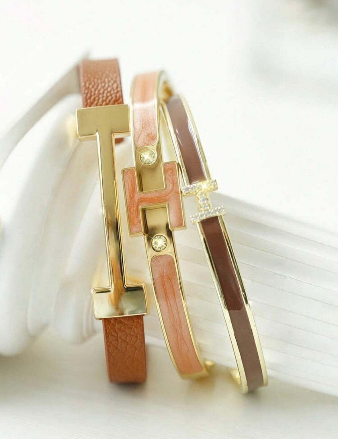 “Hermes Stack” Red Bracelet Set