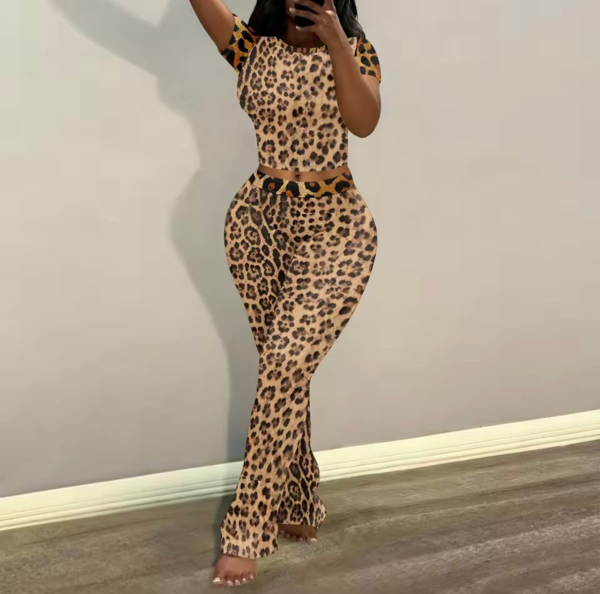 “Sweet Spot” Leopard 2 Piece Set