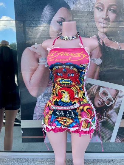 “Hardy 2.0” Pink Dress