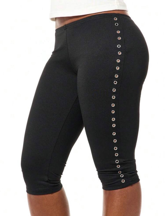 “Craze Capri” Black Shorts