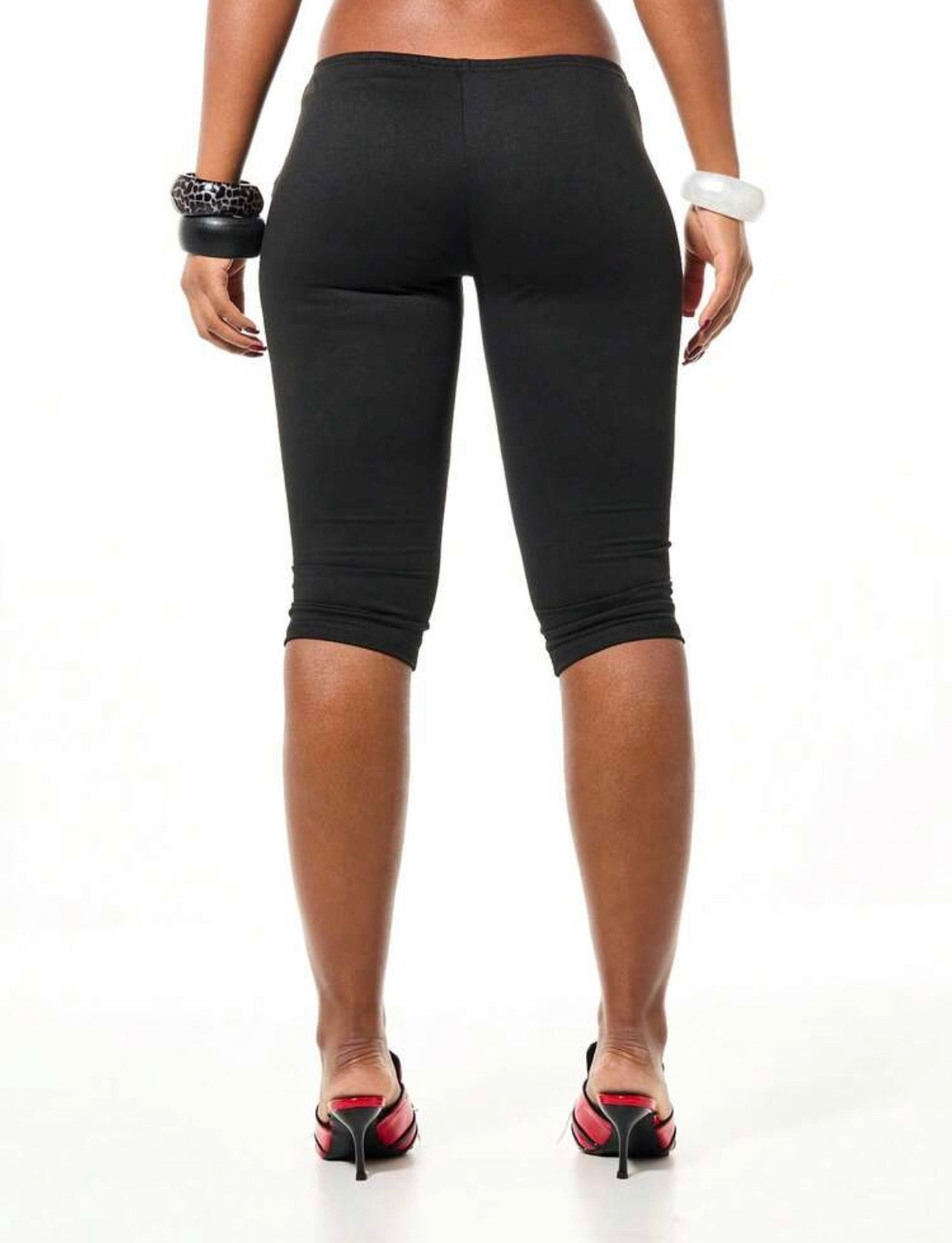 “Craze Capri” Black Shorts