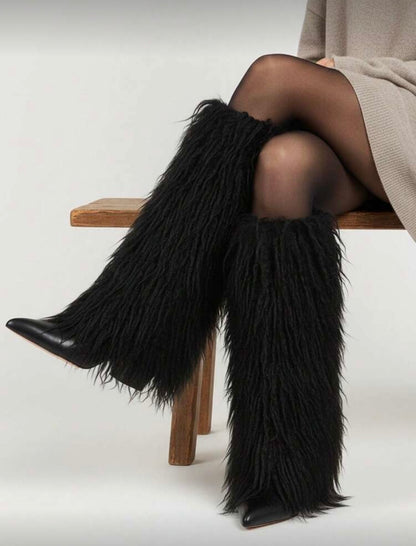 “Auviance” Black Boot