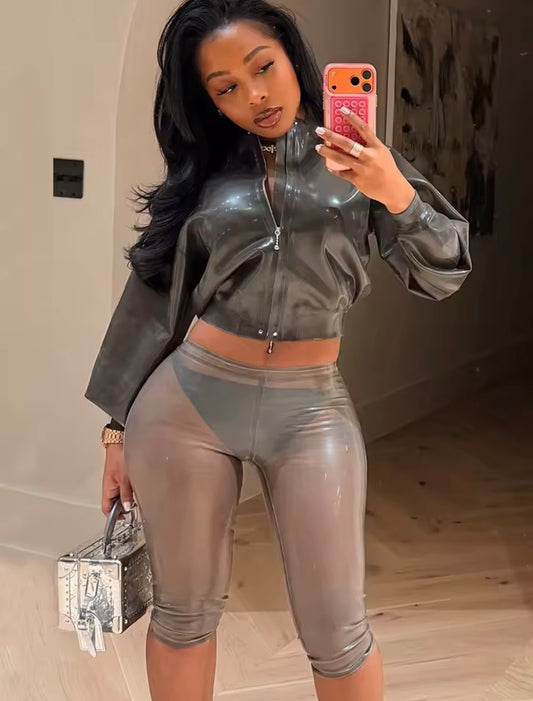 “Liquar” Grey Short