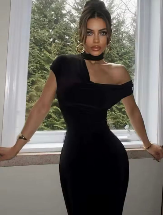 “Aubree” Black Dress