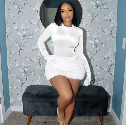 “Lady Luck” White 2 Piece Set