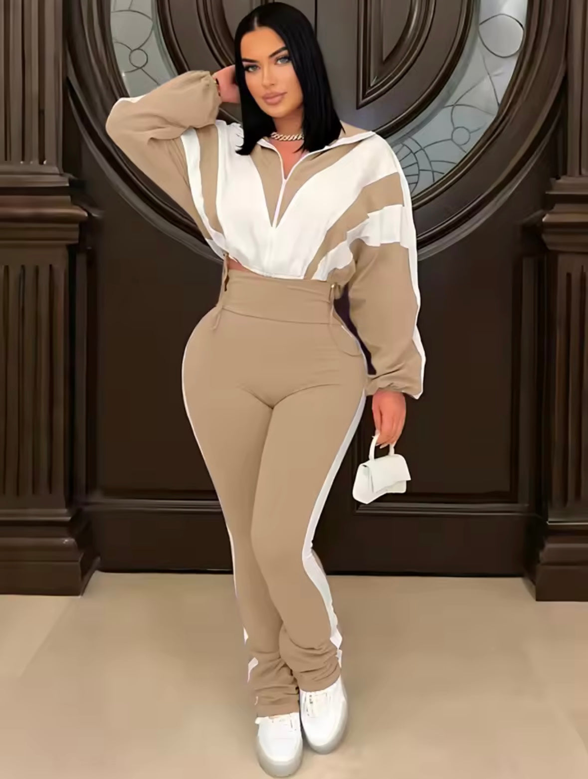 “Out The Way” Black 2 Piece Set