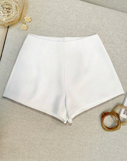 “Sade” Black Shorts