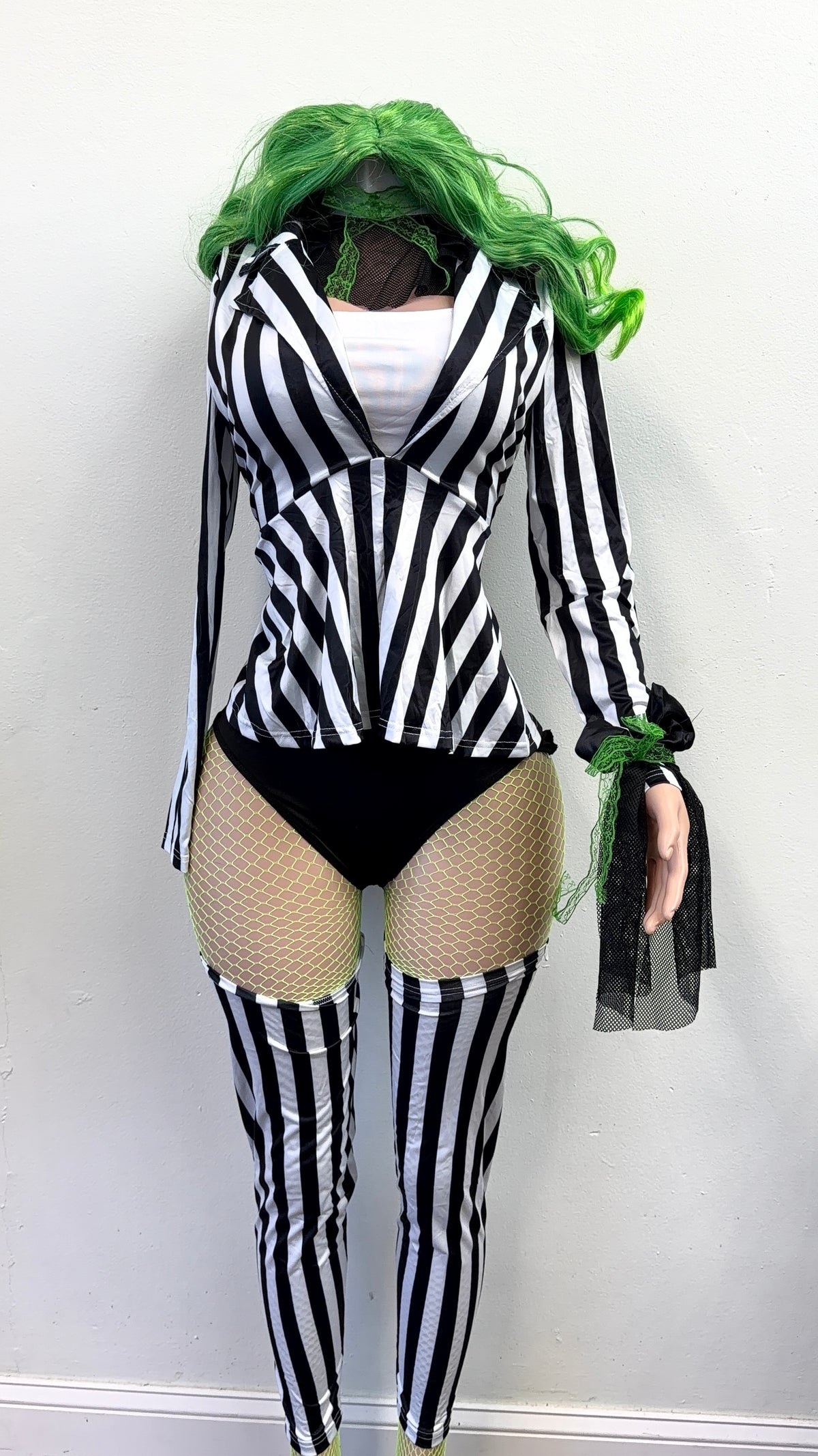 “Bettle Juice” Multicolor 4 Piece Costume Set