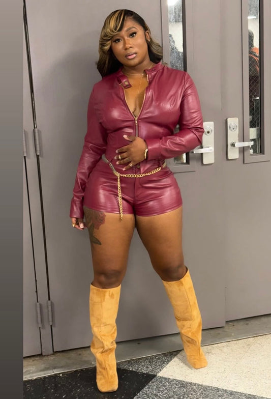 “Nior” Burgundy 2 Piece Set