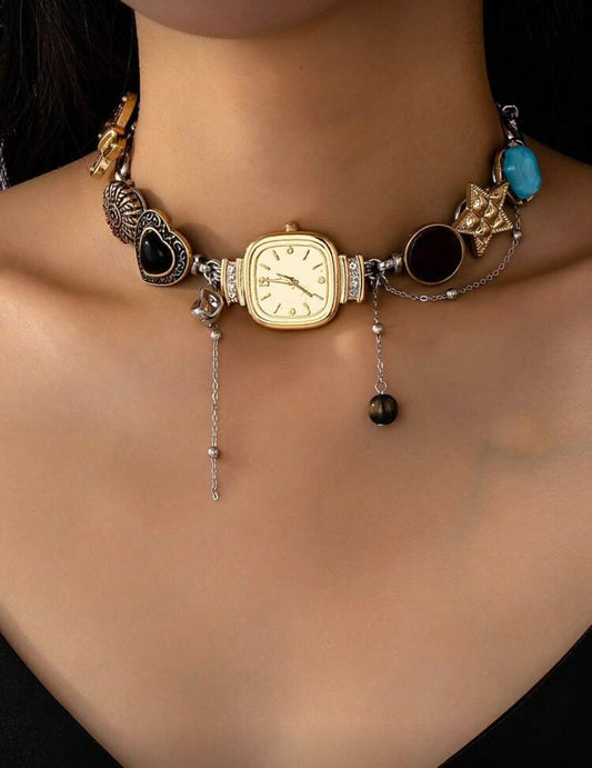 “Tarnic” Gold Necklace