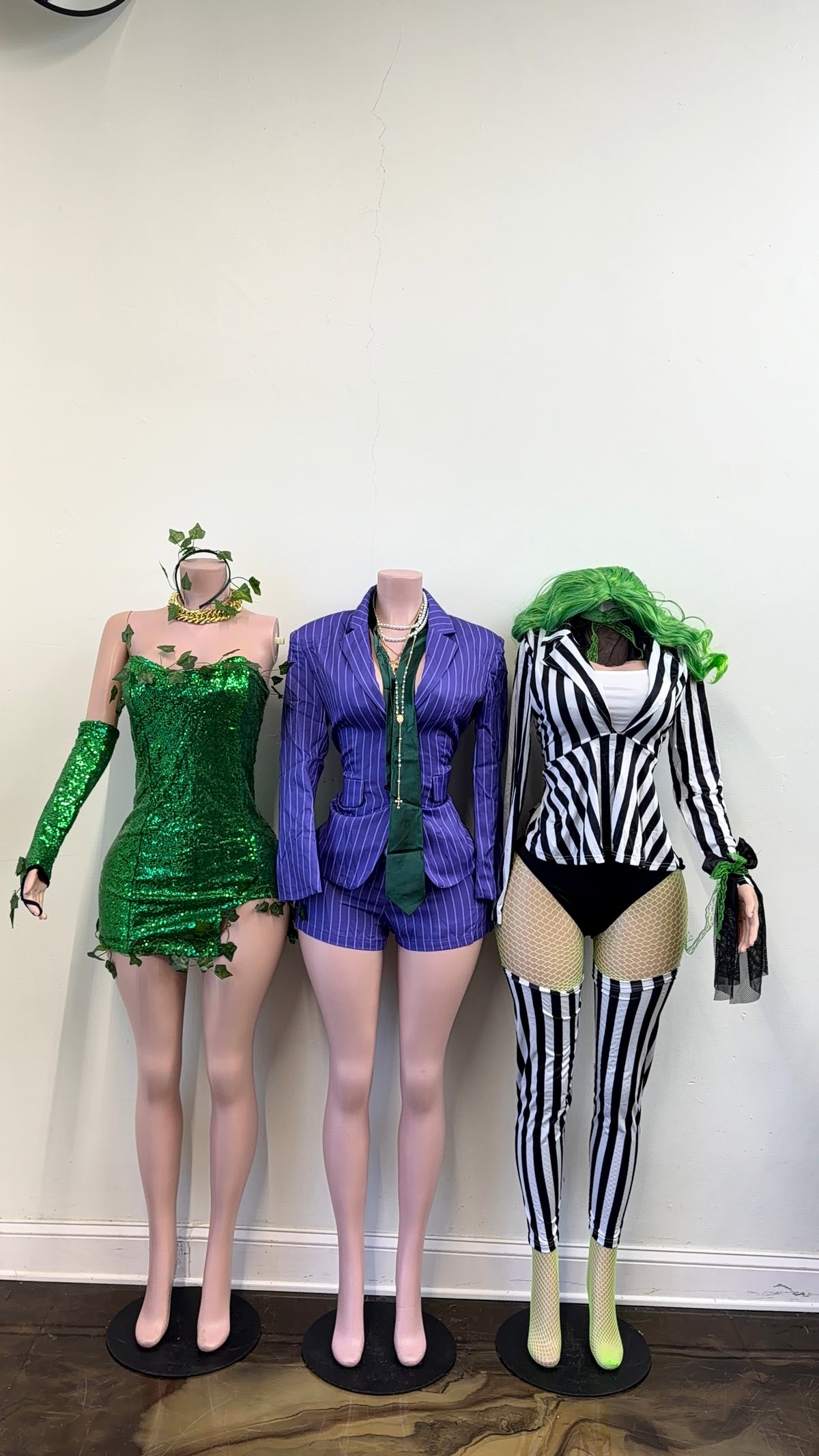 “Bettle Juice” Multicolor 4 Piece Costume Set