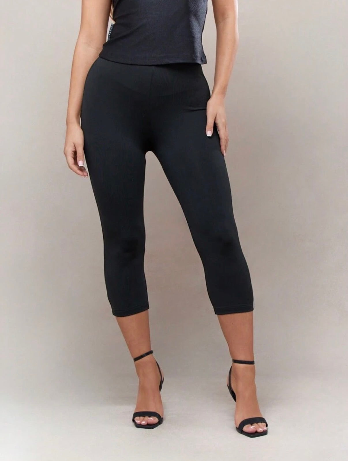 “Kay Capri” Black Shorts