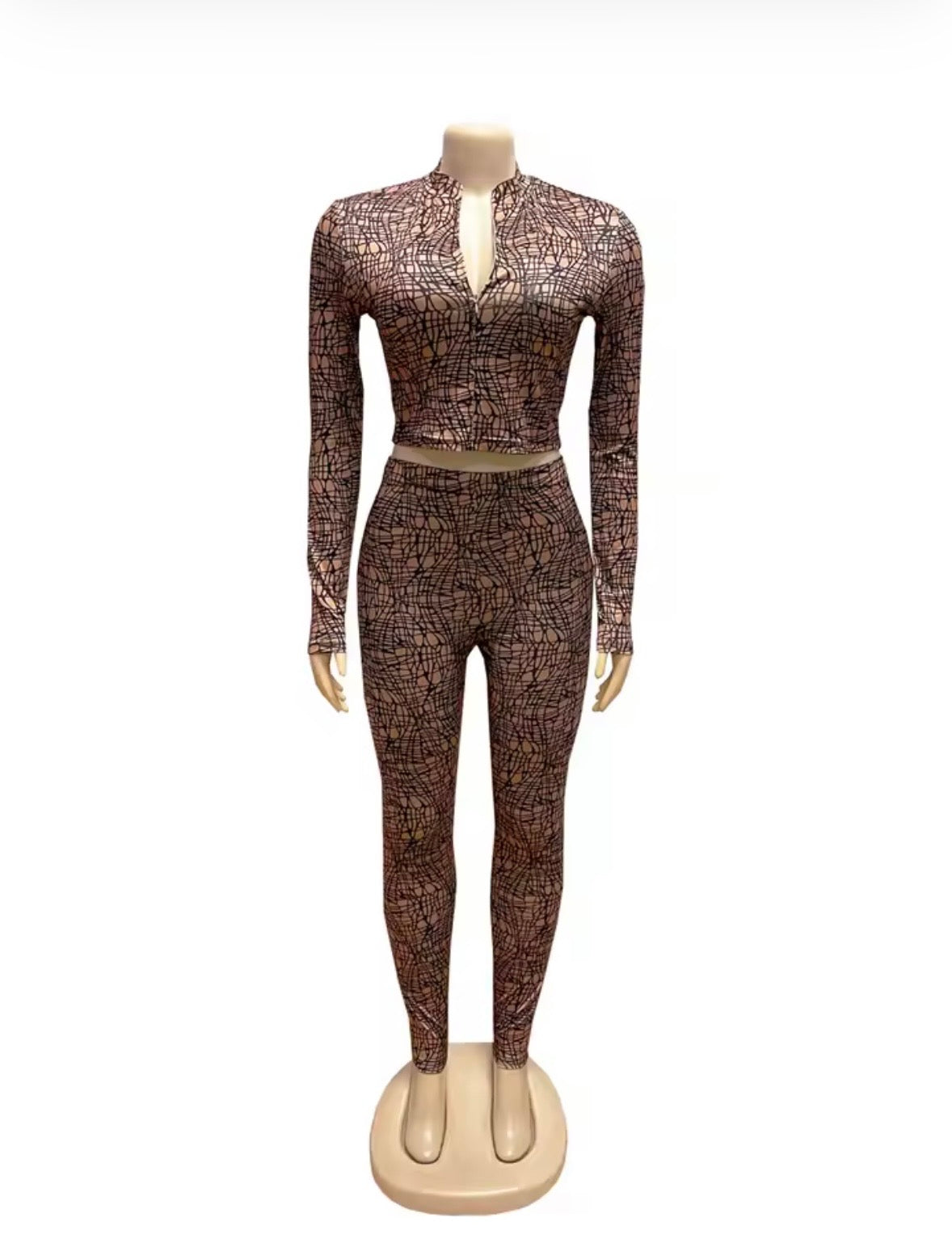“Irregular” Brown 2 Piece Set