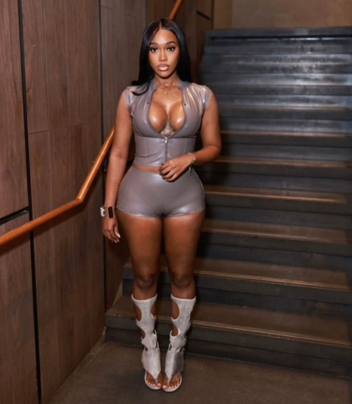 “Acapella” Grey 2 Piece Set